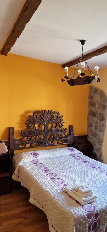 Casa Rustica Cesar Villa Lubian Bagian luar foto