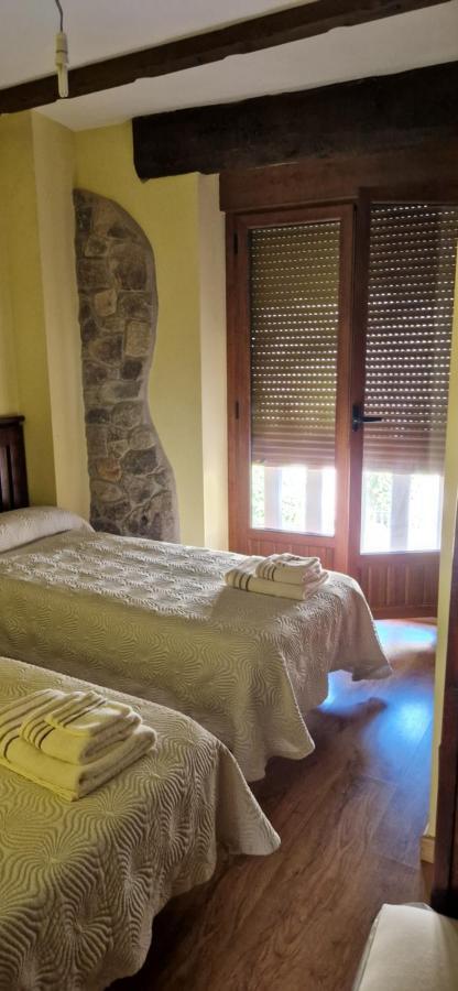 Casa Rustica Cesar Villa Lubian Bagian luar foto