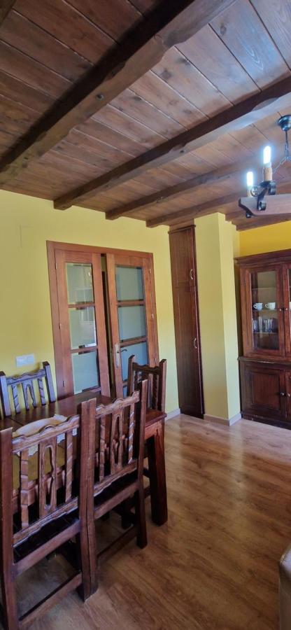 Casa Rustica Cesar Villa Lubian Bagian luar foto